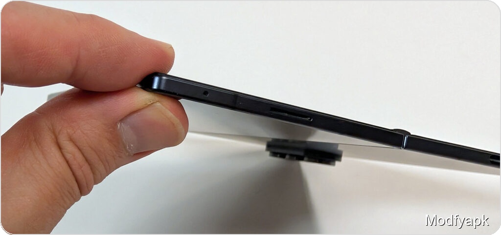 Samsung Galaxy Z Fold7: The Fold Finally Feels Like a Normal Phone