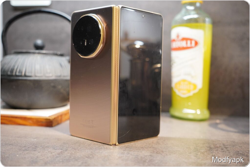 Honor Magic V5 Review: A Top-Tier Foldable That’s Almost Perfect